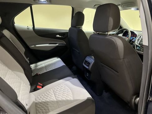 Used 2020 Chevrolet Equinox LT FWD image 23