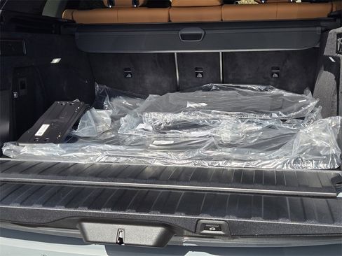 New 2026 BMW X5 xDrive40i w/ M Sport Package image 31