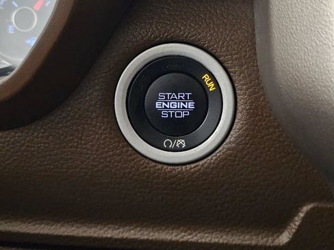 Used 2021 RAM 1500 Laramie AWD/4WD image 15