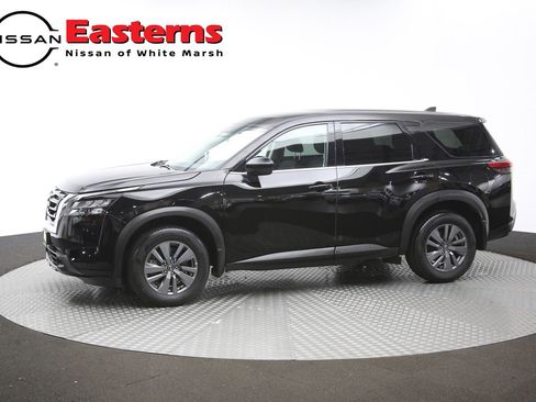 Used 2024 Nissan Pathfinder S AWD/4WD image 57