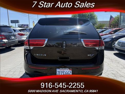 Used 2014 Lincoln MKX FWD image 5
