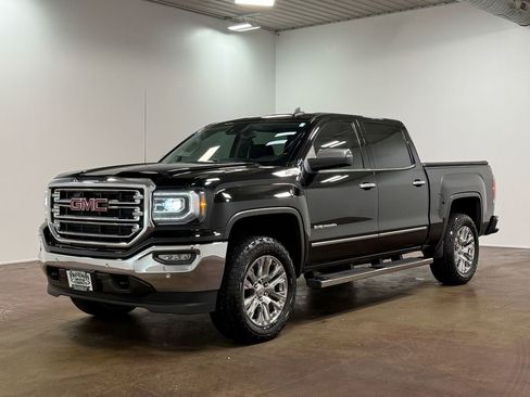 Used 2017 GMC Sierra 1500 SLT image 30