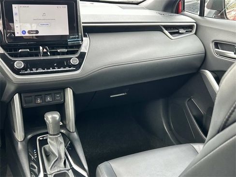 Used 2023 Toyota Corolla Cross XSE w/ Convenience Package image 25
