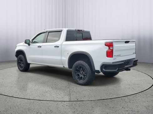Used 2022 Chevrolet Silverado 1500 ZR2 image 4