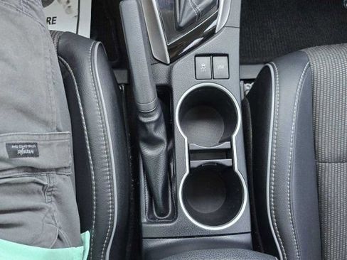 Used 2016 Toyota Corolla S image 25