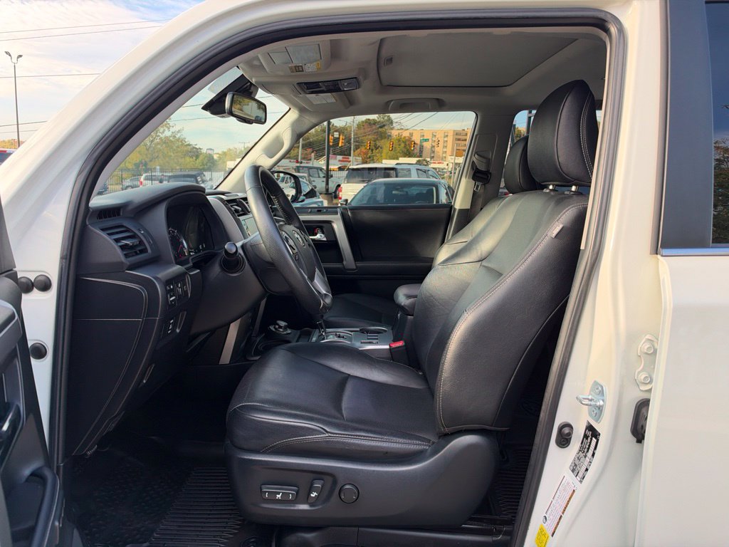 Used 2021 Toyota 4Runner Limited AWD/4WD image 11