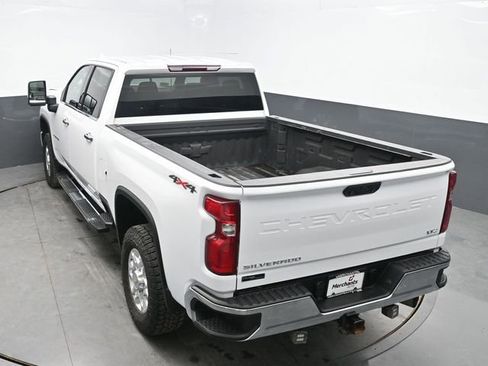 Used 2024 Chevrolet Silverado 2500 LTZ AWD/4WD image 27