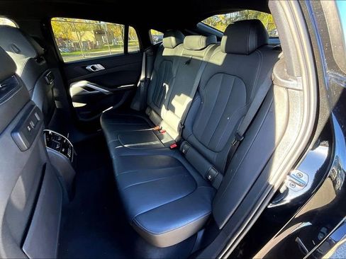 Used 2022 BMW X6 xDrive40i w/ M Sport Package AWD/4WD image 25