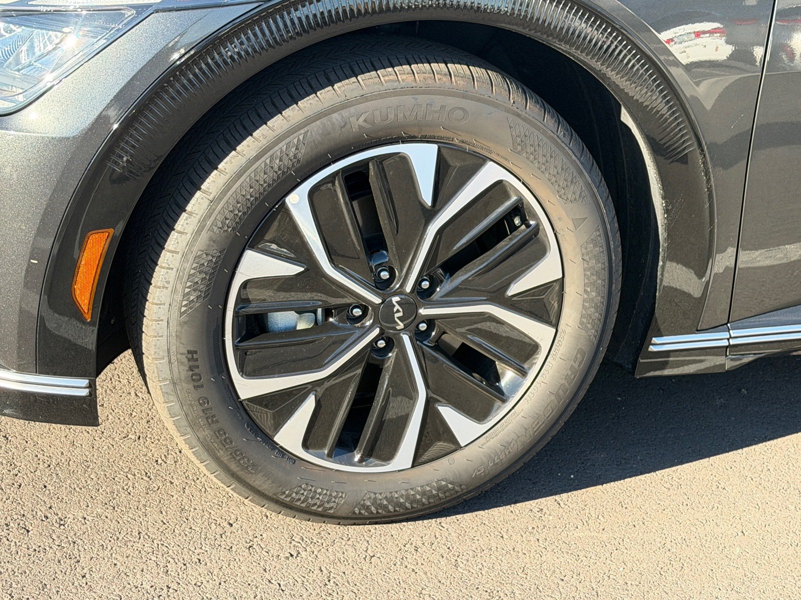 Certified 2023 Kia EV6 Wind RWD image 6
