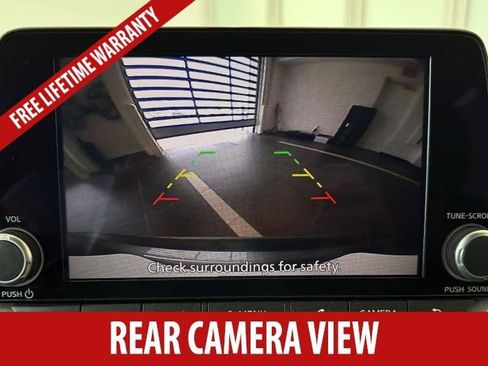 Used 2023 Nissan Rogue S AWD/4WD image 12