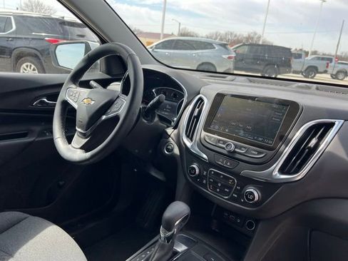Used 2024 Chevrolet Equinox LT image 7