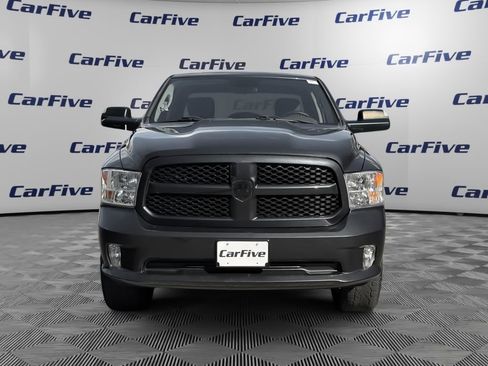Used 2018 RAM 1500 Express w/ Express Value Package AWD/4WD image 9