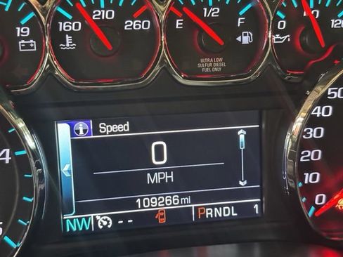 Used 2017 Chevrolet Silverado 3500 LT w/ LT Convenience Package AWD/4WD image 21