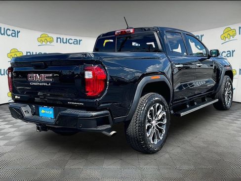 Used 2025 GMC Canyon Denali AWD/4WD image 6
