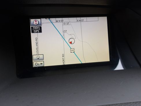 Used 2011 Lexus RX 350 AWD image 19