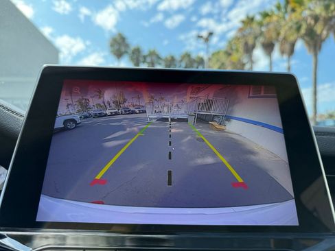 Used 2025 Jeep Compass Trailhawk w/ Trailer Tow Group image 17