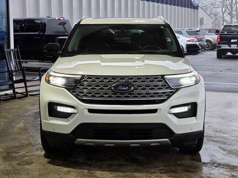 Used 2022 Ford Explorer Limited w/ Equipment Group 301A image 22