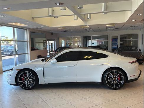 Used 2024 Porsche Taycan 4S AWD/4WD image 8