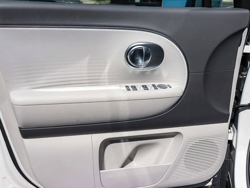 New 2026 Hyundai Ioniq 9 SE AWD/4WD image 28