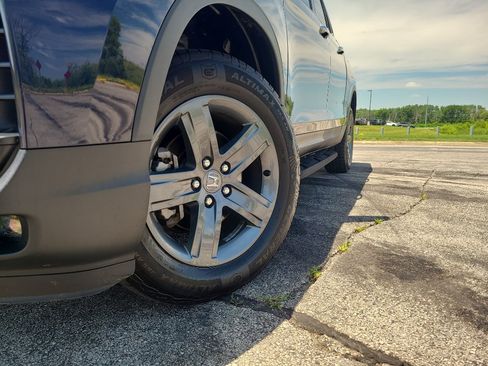 Used 2023 Honda Ridgeline RTL-E image 9