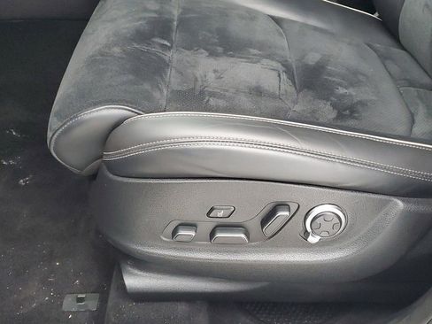 Used 2022 Genesis GV70 3.5T Sport w/ Sport Prestige Package image 14