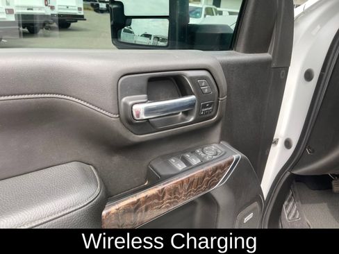 Used 2020 GMC Sierra 2500 Denali w/ Denali Ultimate Package image 12