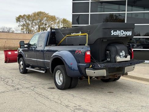 Used 2016 Ford F350 Lariat w/ Lariat Interior Package image 5