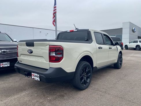 New 2025 Ford Maverick XLT w/ XLT Luxury Package image 8