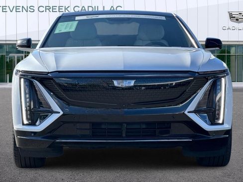 Certified 2024 Cadillac Lyriq Sport image 8