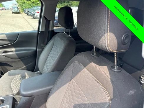 Used 2018 Chevrolet Equinox LT AWD/4WD image 12