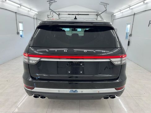 Used 2023 Lincoln Aviator AWD w/ Elements Package image 5