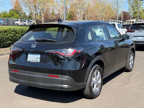 Used 2023 Honda HR-V LX image 8