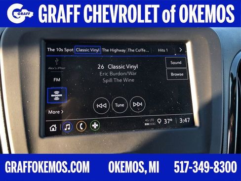 Used 2022 Chevrolet Equinox RS w/ LPO, Floor Liner Package image 16