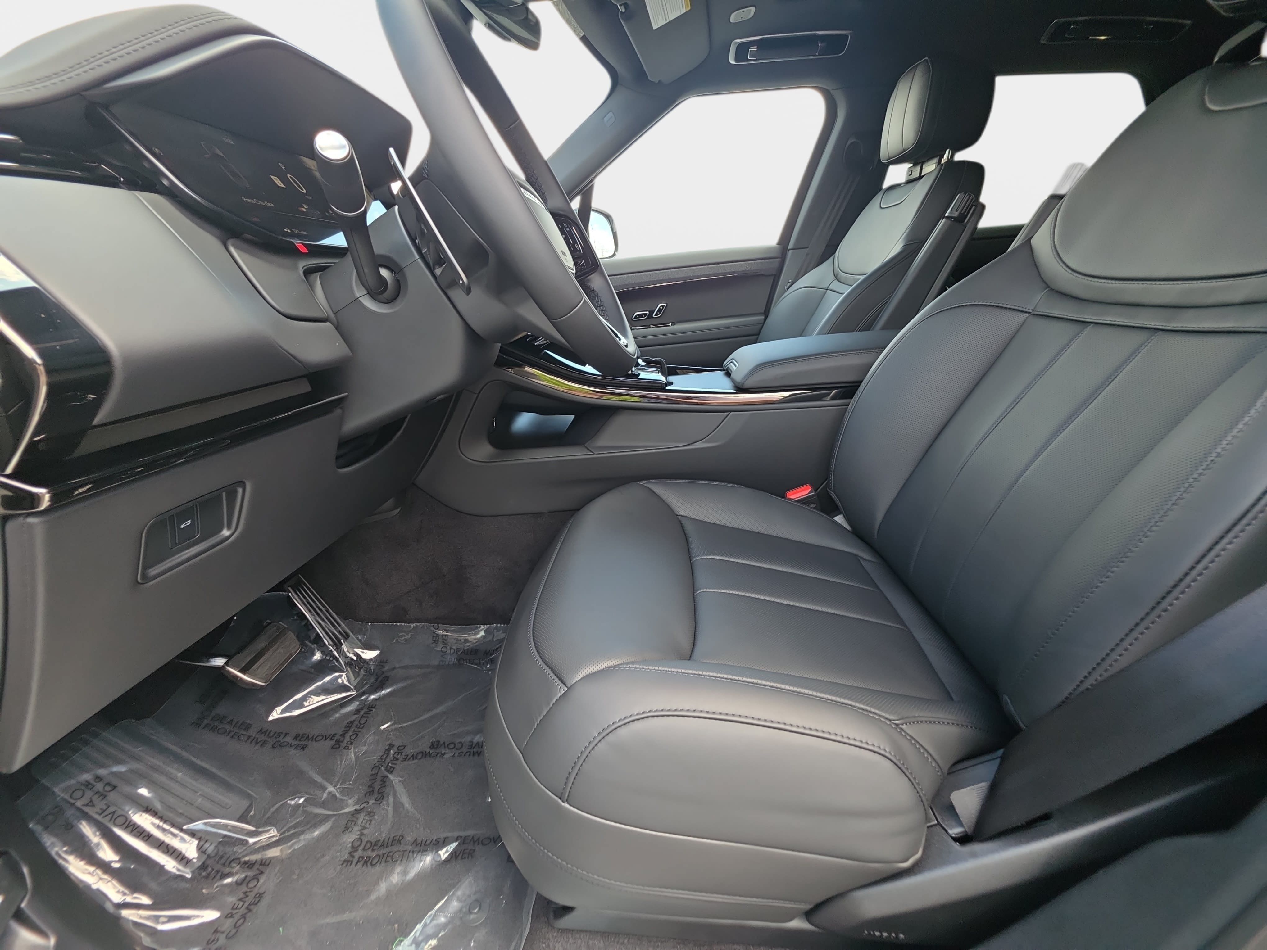 New 2026 Land Rover Range Rover Sport Dynamic SE AWD/4WD image 15