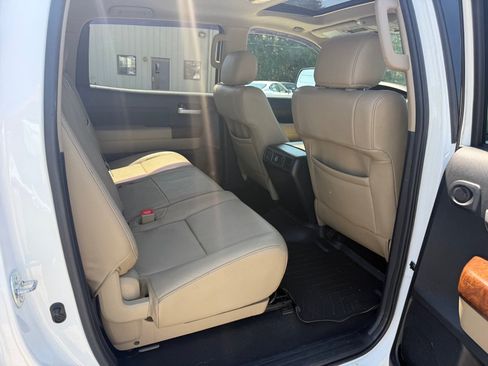 Used 2012 Toyota Tundra Limited w/ Memory Pkg AWD/4WD image 17