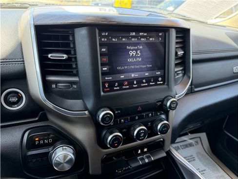 Used 2020 RAM 1500 Laramie RWD image 42