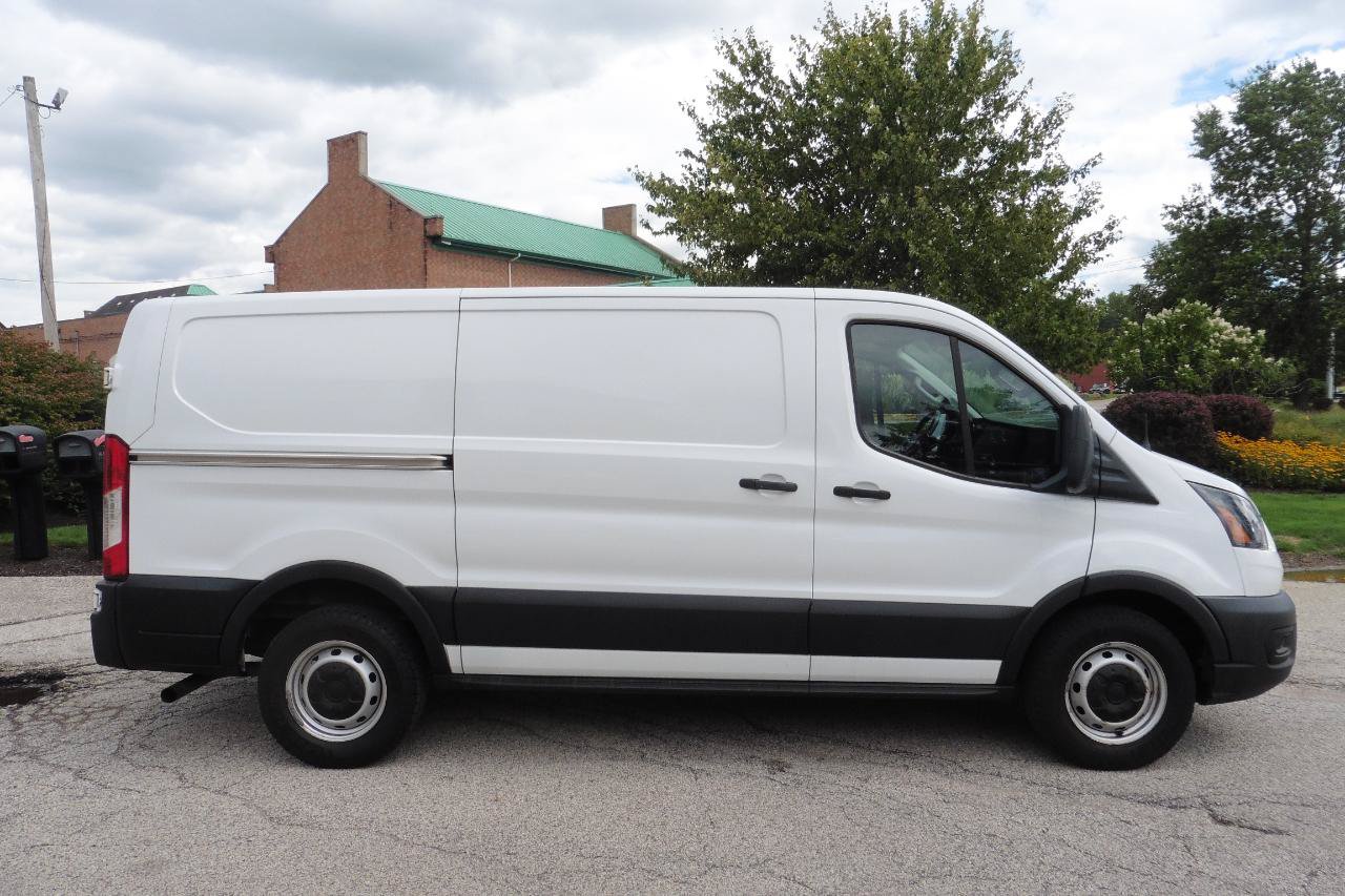 Used 2020 Ford Transit 150 Low Roof RWD image 15