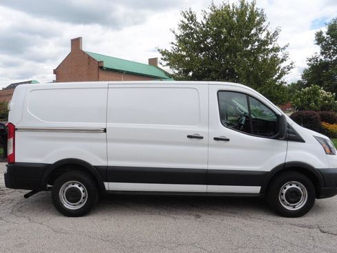 Used 2020 Ford Transit 150 Low Roof RWD image 15