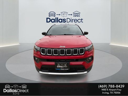 Used 2023 Jeep Compass Limited AWD/4WD image 3