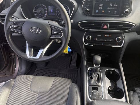 Used 2019 Hyundai Santa Fe SE AWD/4WD image 13