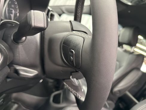 New 2026 Chrysler Pacifica Select image 17