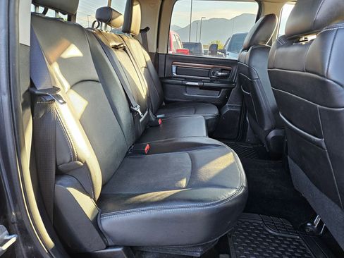 Used 2014 RAM 1500 Laramie w/ Convenience Group AWD/4WD image 45