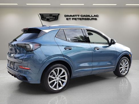 Used 2025 Buick Encore GX Avenir w/ Avenir Technology Package FWD image 5