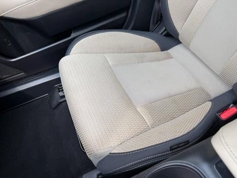 Used 2022 Subaru Outback Premium AWD/4WD image 26