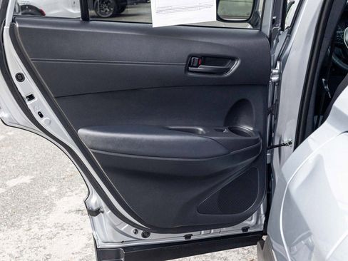 Used 2024 Toyota Corolla Cross SE image 14