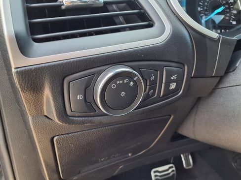 Used 2021 Ford Edge ST-Line image 17