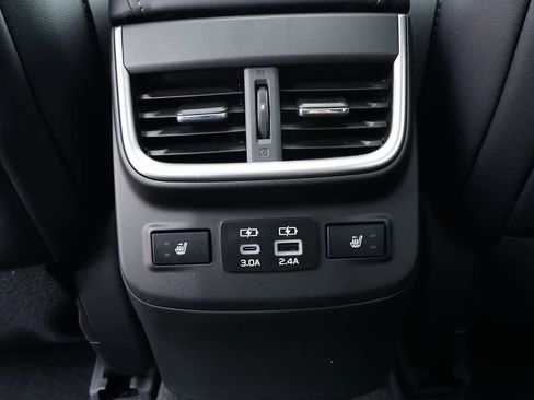 Used 2025 Subaru Outback Touring image 21
