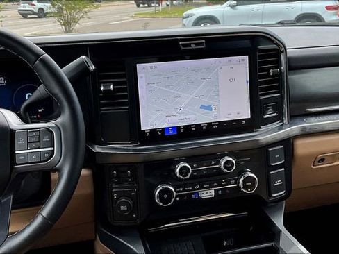 Used 2026 Ford F250 Lariat image 9