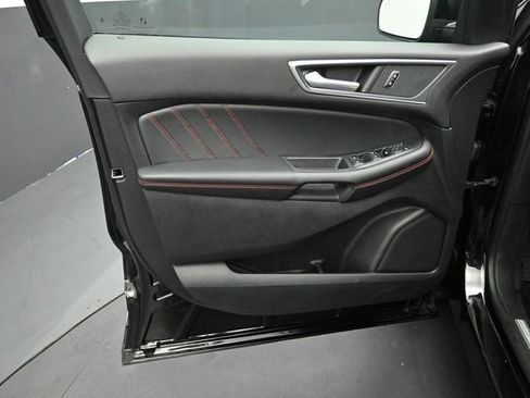 Used 2023 Ford Edge ST-Line w/ Class II Trailer Tow Package image 20