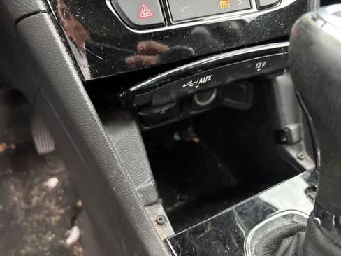 Used 2018 Buick Encore Sport Touring FWD image 19